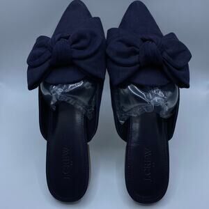 Like New JCrew Navy Canvas Preppy Pointed Toe Flats with Oversized Bow